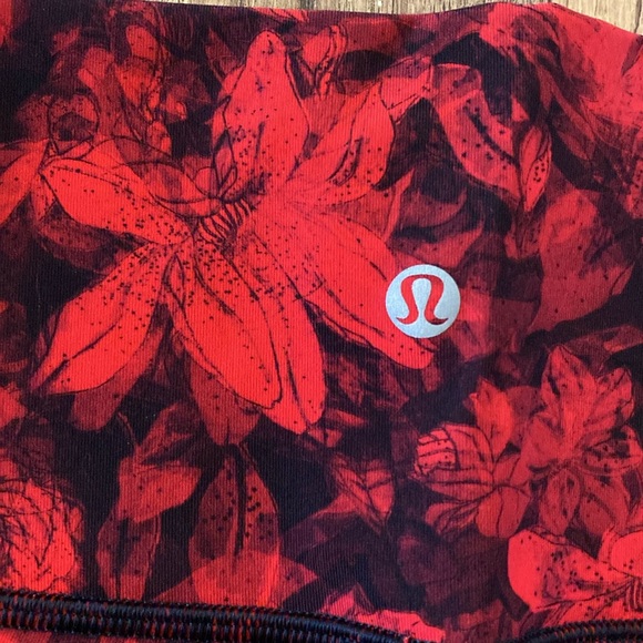 EUC Luxtreme Lulu Leggings, size 4 - Picture 2 of 3